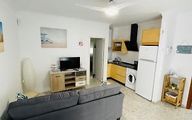Apartamento Conil Playa&céntrico, con Aire Acond y WIFI -SOLO FAMILIAS Y PAREJAS-